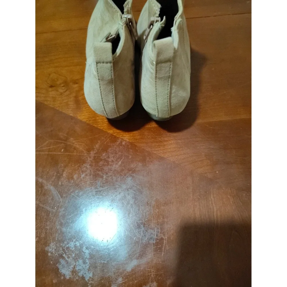 Old Navy Womens Low Bootie Suede‎ English Rose Tan Ankle Boots Size 7 434519-12